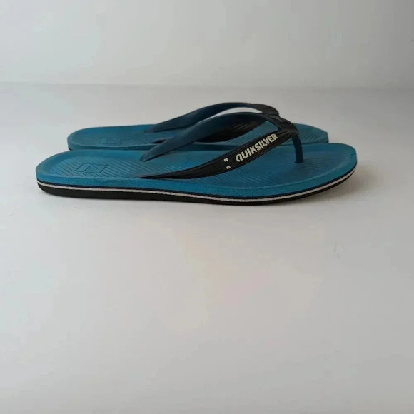 Quicksilver Flip Flops - Picture 5 of 8